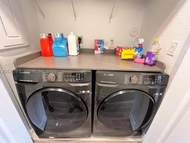 Продажа дома по адресу 12635 NW 24th Ave - фото 8917232