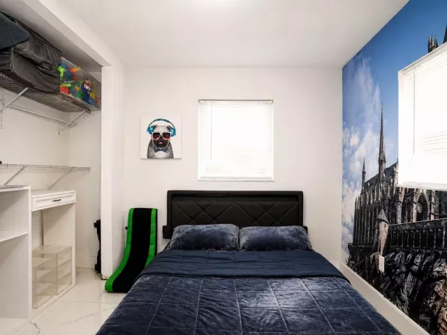 Продажа дома по адресу 511 N 69th Way - фото 9333136