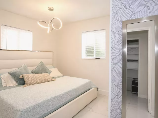 Продажа дома по адресу 511 N 69th Way - фото 9333133