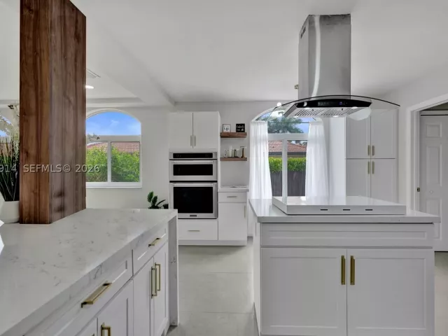 Продажа дома по адресу 4665 SW 159th Ct - фото 9196466