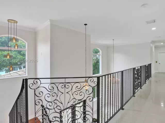 Продажа дома по адресу 4665 SW 159th Ct - фото 9196486