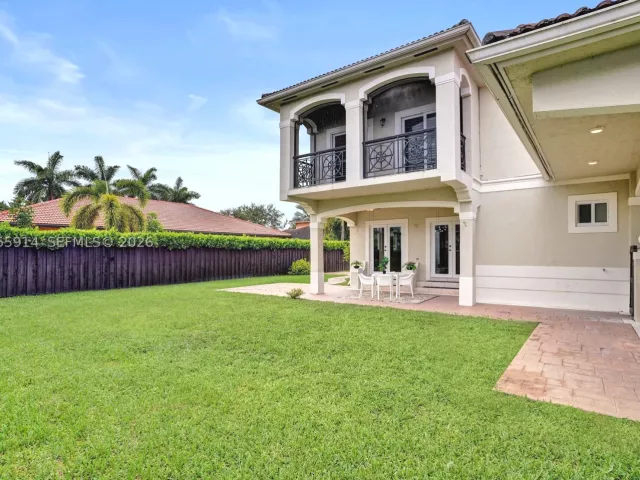 Продажа дома по адресу 4665 SW 159th Ct - фото 9196577