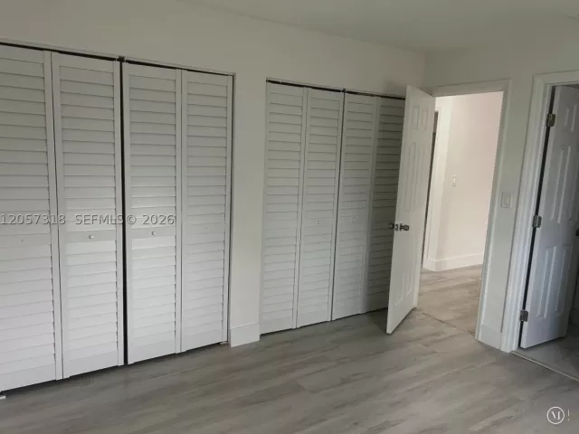 Продажа дома по адресу 9200 SW 37th St - фото 9334347
