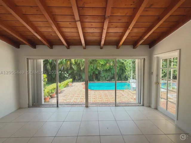Продажа дома по адресу 1540 Dorado Ave - фото 9149288