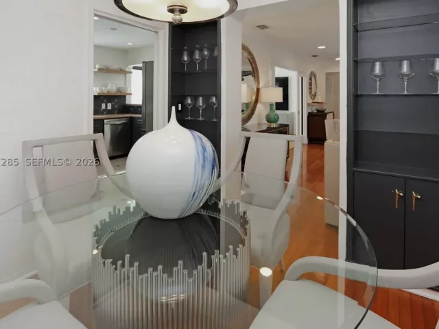 Продажа дома по адресу 405 S 16th Ave - фото 8906968