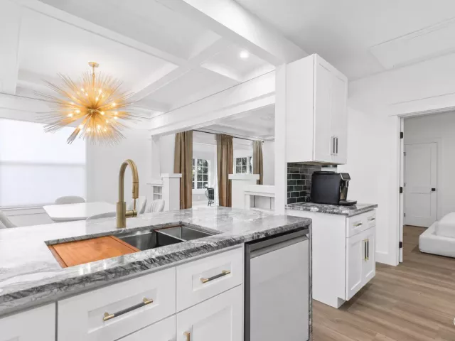 Продажа дома по адресу 5309 N Flagler Drive - фото 8910442
