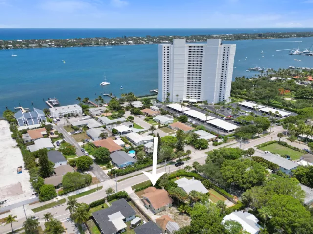 Продажа дома по адресу 5309 N Flagler Drive - фото 8910429