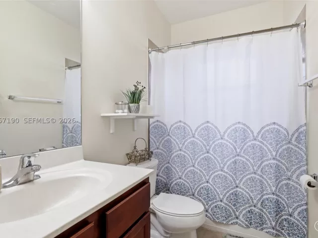 Продажа дома по адресу 15585 SW 176th Ter - фото 8928340