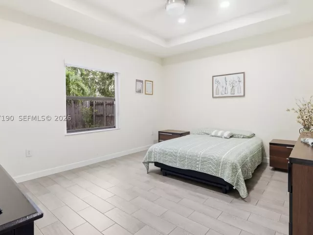 Продажа дома по адресу 15585 SW 176th Ter - фото 8928345