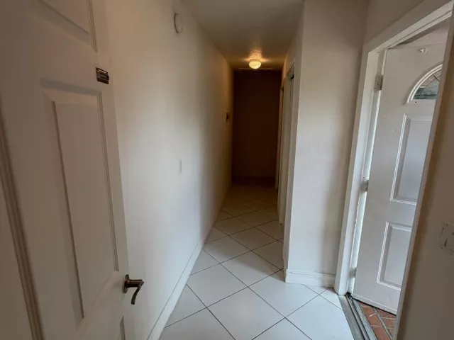 Продажа дома по адресу 10241 Sleepy Brook Way - фото 9250177
