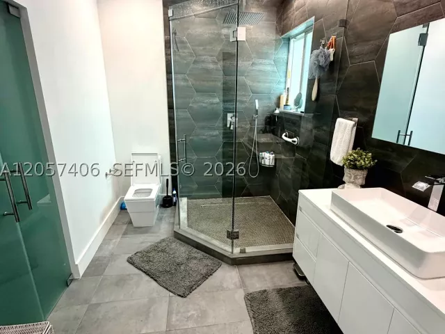 Продажа дома по адресу 2021 SE 15th St - фото 9285027