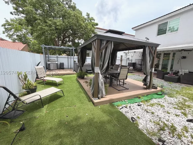Продажа дома по адресу 2021 SE 15th St - фото 9285036