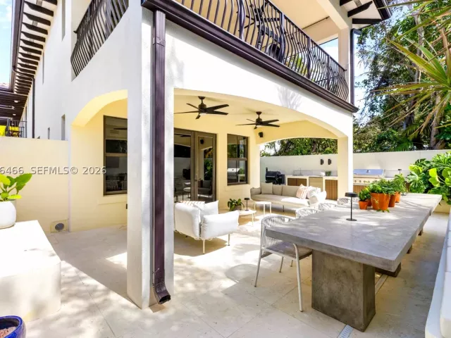 Продажа дома по адресу 3020 Mcdonald St 22 - фото 8915698