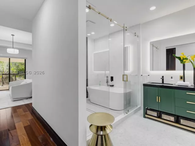 Продажа дома по адресу 3020 Mcdonald St 22 - фото 8915707