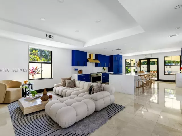 Продажа дома по адресу 3020 Mcdonald St 22 - фото 8915690
