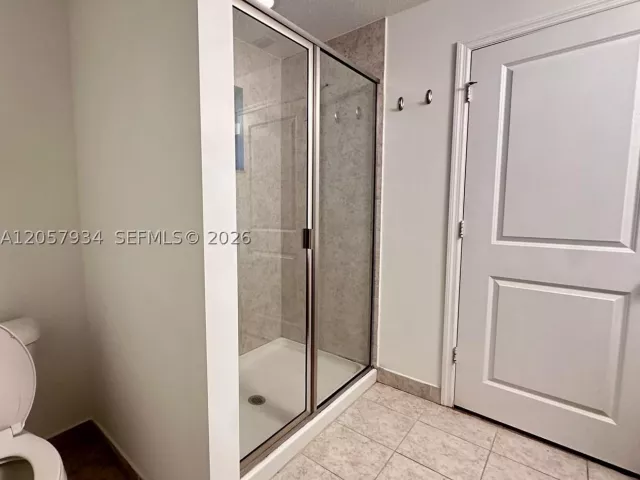 Продажа дома по адресу 317 NE 194th Ln 317 - фото 8926041