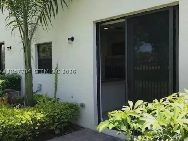 Продажа дома по адресу 317 NE 194th Ln 317 - фото 8926047