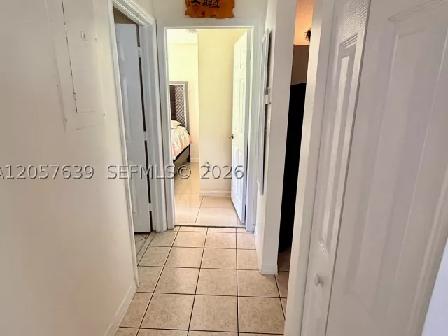 Продажа дома по адресу 18300 SW 143rd Ct - фото 8929753