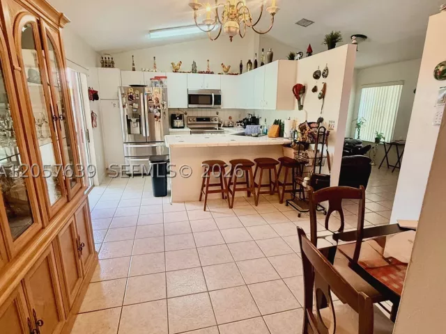 Продажа дома по адресу 18300 SW 143rd Ct - фото 8929758