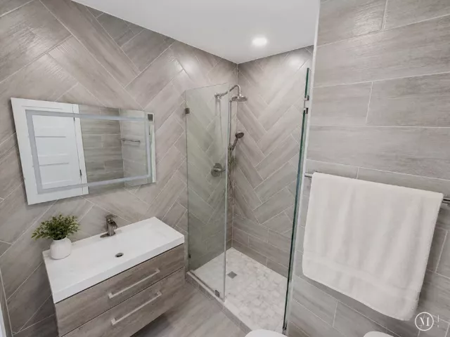 Продажа дома по адресу 7120 SW 13TH Street - фото 8909061