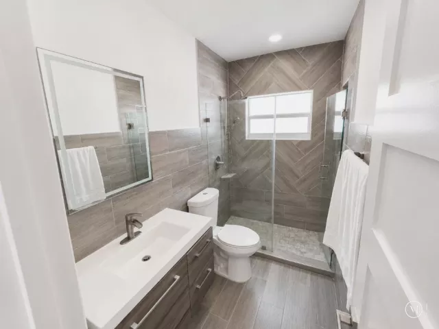 Продажа дома по адресу 7120 SW 13TH Street - фото 8909062
