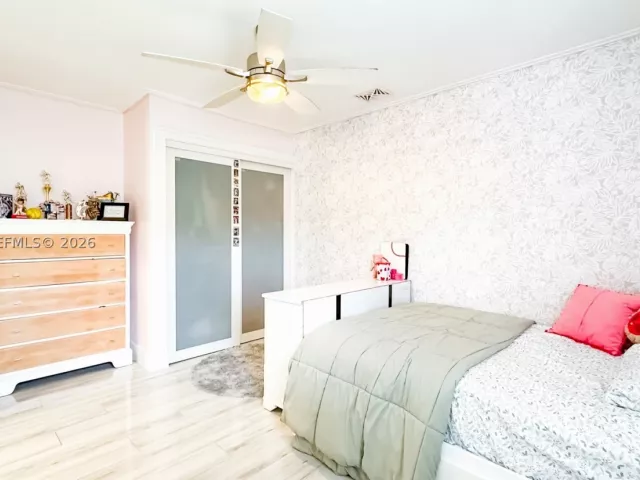 Продажа дома по адресу 18795 NW 24th Ct - фото 8910461