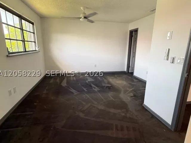 Продажа дома по адресу 14720 SW 106th Ter - фото 8947577
