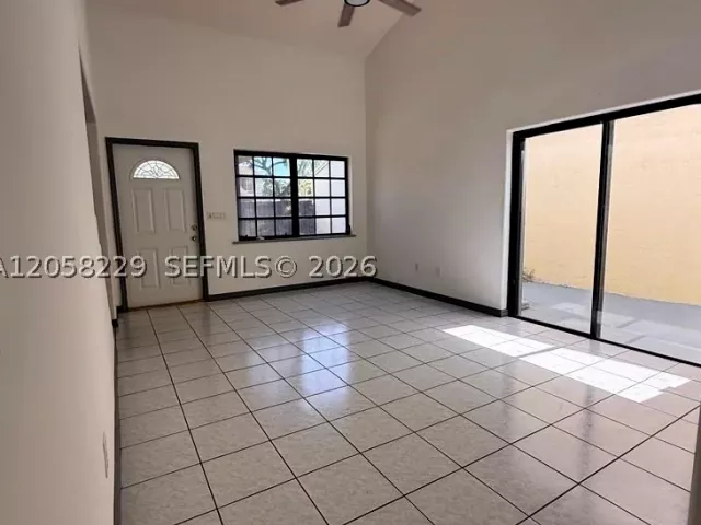 Продажа дома по адресу 14720 SW 106th Ter - фото 8947563
