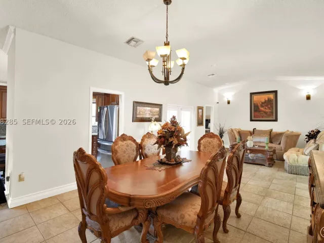 Продажа дома по адресу 20533 SW 132nd Ave - фото 8925122