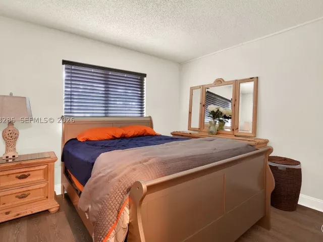Продажа дома по адресу 20533 SW 132nd Ave - фото 8925129