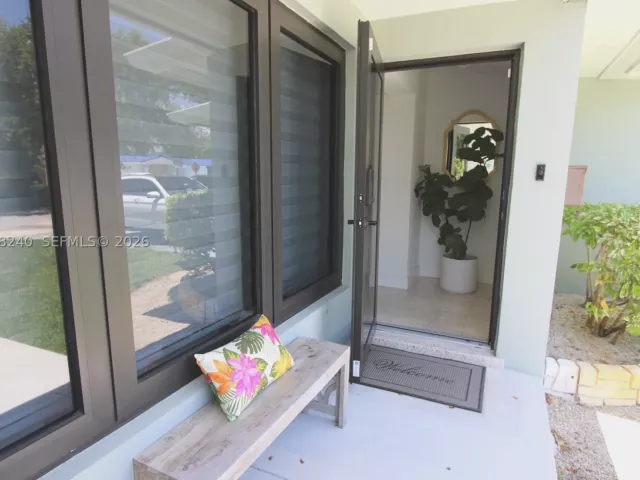 Продажа дома по адресу 9310 SW 52nd Ter - фото 8925143