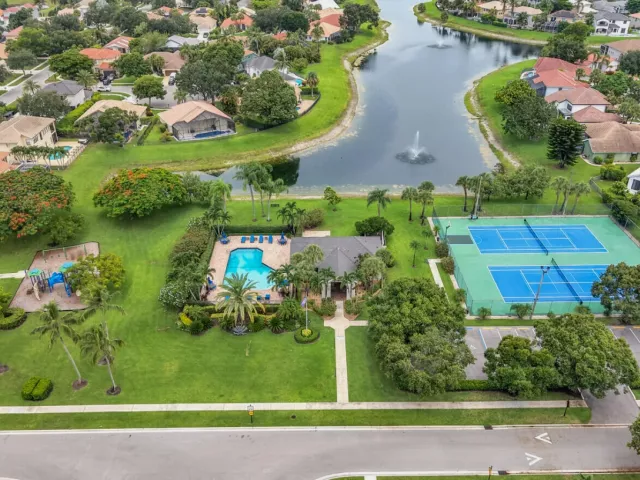 Продажа дома по адресу 10313 Lexington Estates Boulevard - фото 9281150