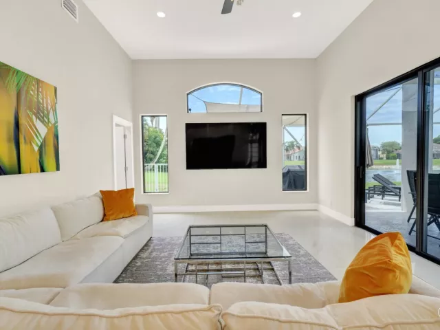 Продажа дома по адресу 10313 Lexington Estates Boulevard - фото 9281092