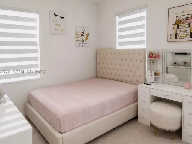 Продажа дома по адресу 23068 SW 129th Pl - фото 8921771