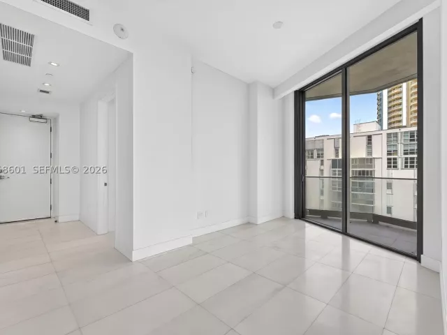 Квартира в аренду номер604 - фото 8941001