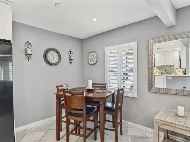 Продажа дома по адресу 800 SW 19TH Street - фото 9037875