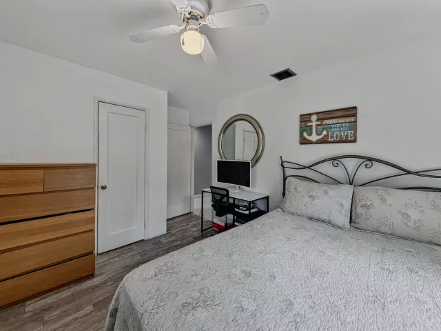 Продажа дома по адресу 800 SW 19TH Street - фото 9037894