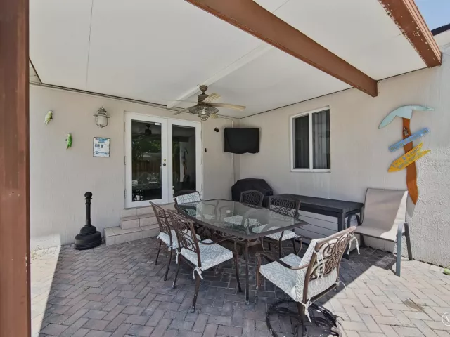 Продажа дома по адресу 800 SW 19TH Street - фото 9037904