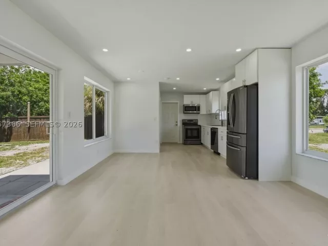 Продажа дома по адресу 20440 NW 20th ct - фото 8934926
