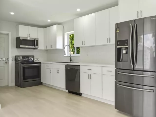 Продажа дома по адресу 20440 NW 20th ct - фото 8934927