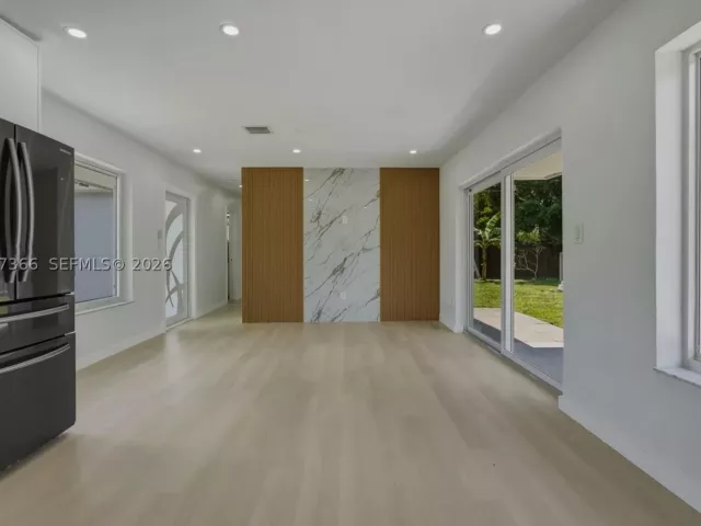Продажа дома по адресу 20440 NW 20th ct - фото 8934928