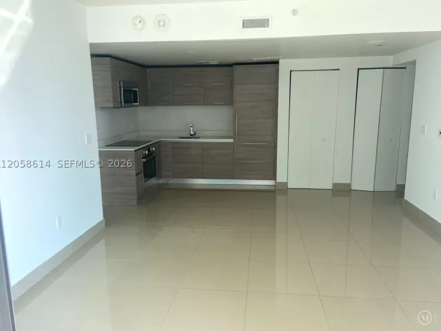 Продажа квартиры #2207 - фото 8937677