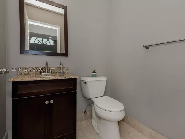 Продажа дома по адресу 945 NW 202nd Ave - фото 8947952