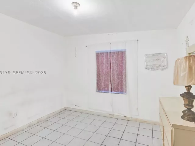 Продажа дома по адресу 2145 NW 124th St - фото 8925100