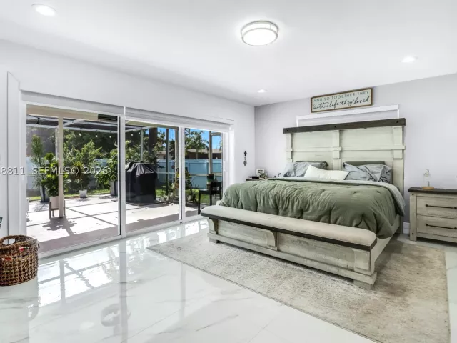 Продажа дома по адресу 2130 NW 106th Ave - фото 8947321