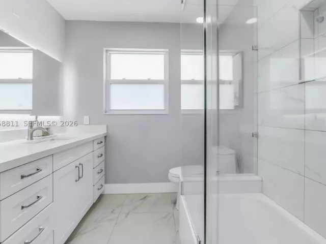 Продажа дома по адресу 2130 NW 106th Ave - фото 8947326