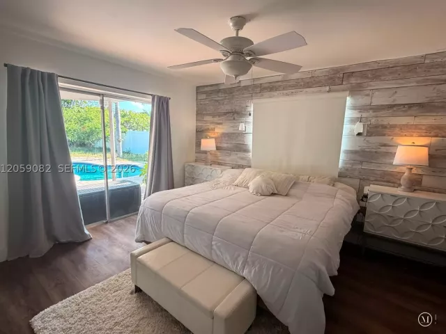 Продажа дома по адресу 1760 SW 12th St - фото 8924511