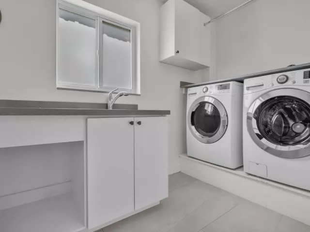 Продажа дома по адресу 3161 N 36TH Street - фото 9291720