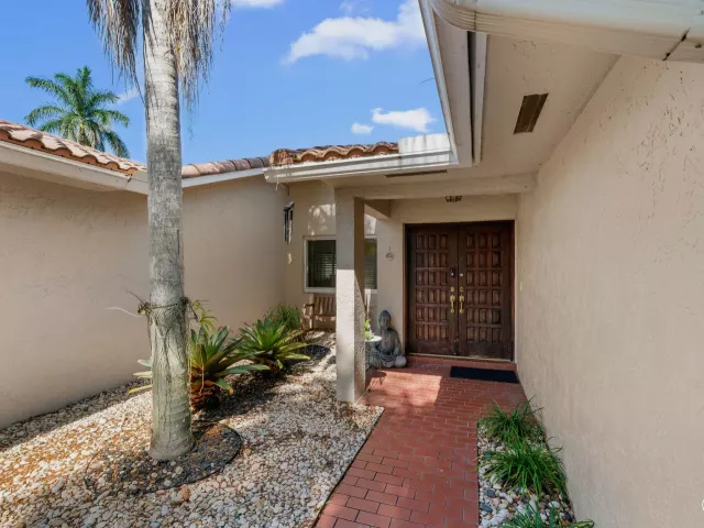 Продажа дома по адресу 5569 SW 112TH Terrace - фото 9268029