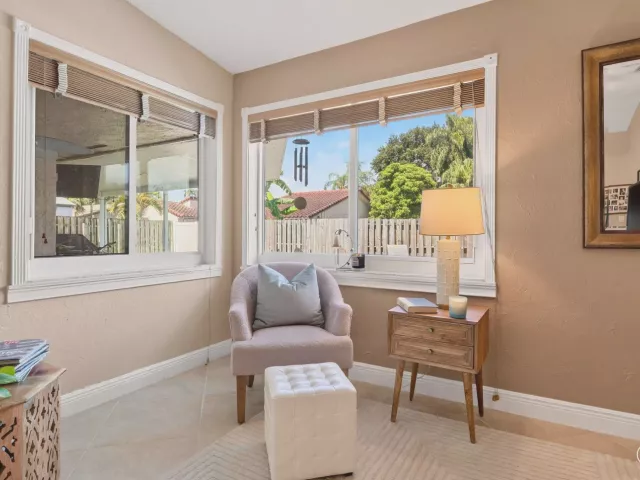 Продажа дома по адресу 5569 SW 112TH Terrace - фото 9268035